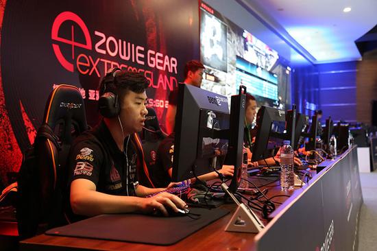 全队团结一 全队团结一